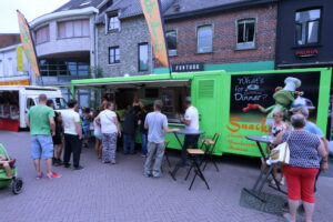 Verkoopwagen voor de verkoop van vis, groente, brood of ijs op maat gebouwd